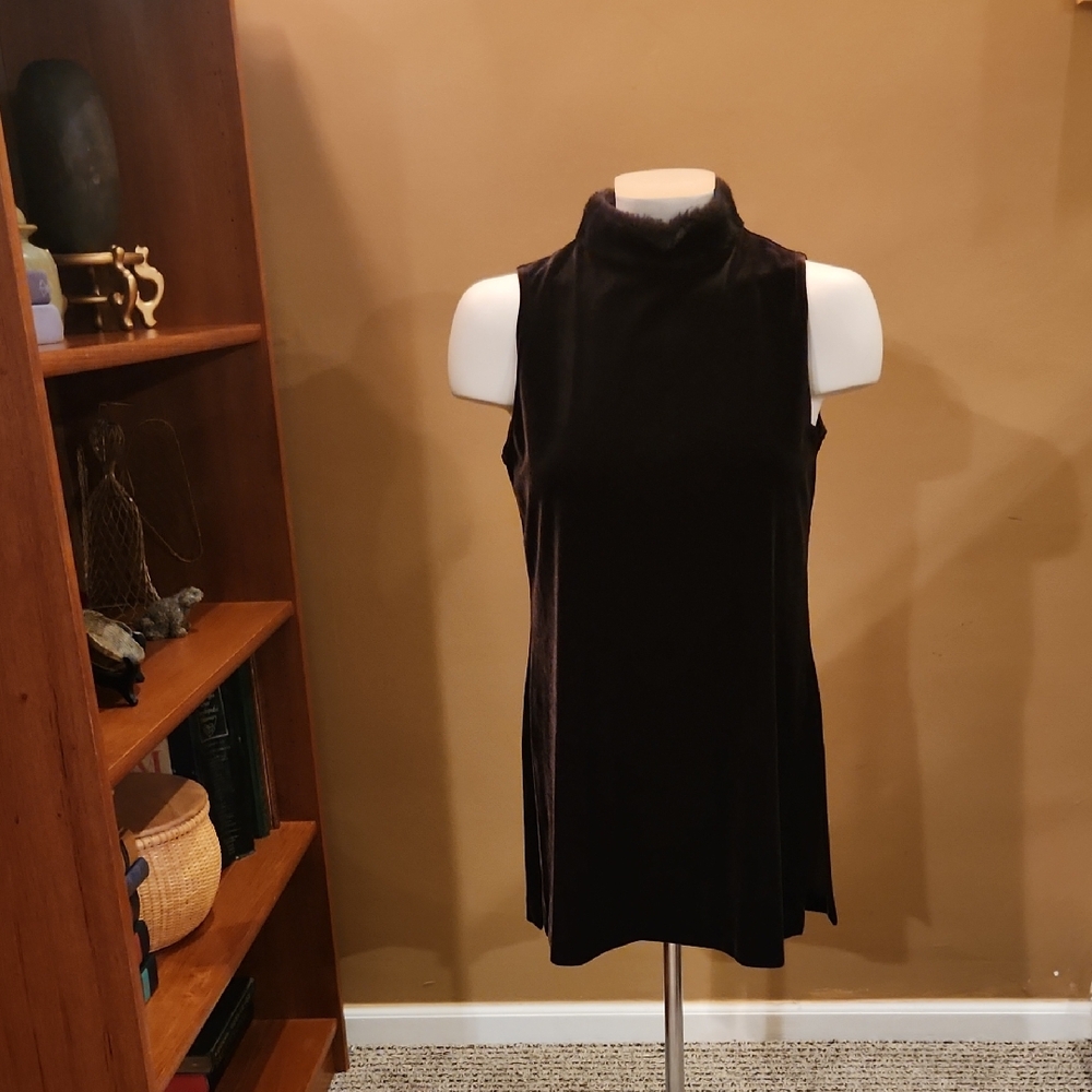 Elegant Brown Sleeveless Two Piece Set
